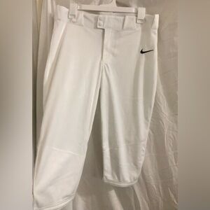 Nike Team Engineered Women’s White Softball Pants 
 AV6718-100 size Large new